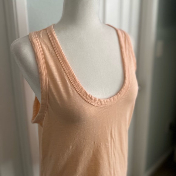Universal Thread Tops - Universal Thread Peach Orange Tank Top Size Medium
